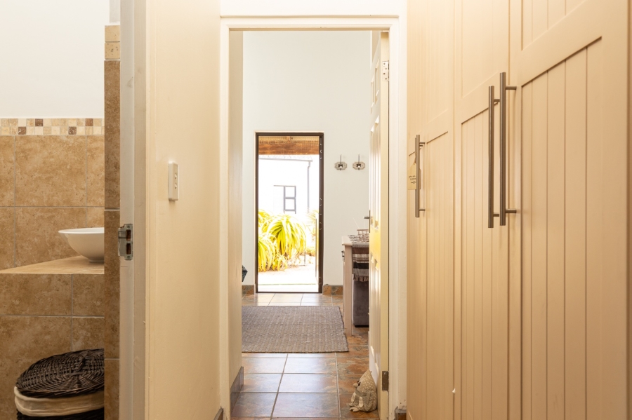 4 Bedroom Property for Sale in Dwarskersbos Western Cape